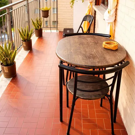 Marina E Lucio Bright San Paolo Metro Near Colosseum 4 Guests Holiday home *